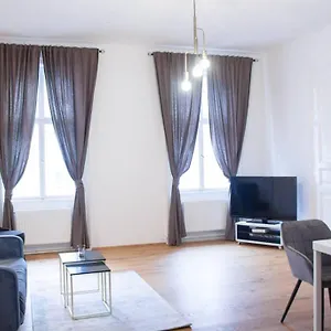 Josef's I Kaiserzeit I 01 Apartment Wien